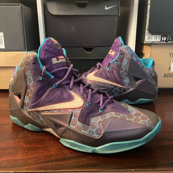 Nike Other - Nike Lebron XI 11 Summit Lake Hornets